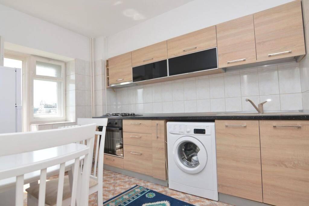 ブカレストApartament Ultracentral Piata Uniriiアパートメント エクステリア 写真